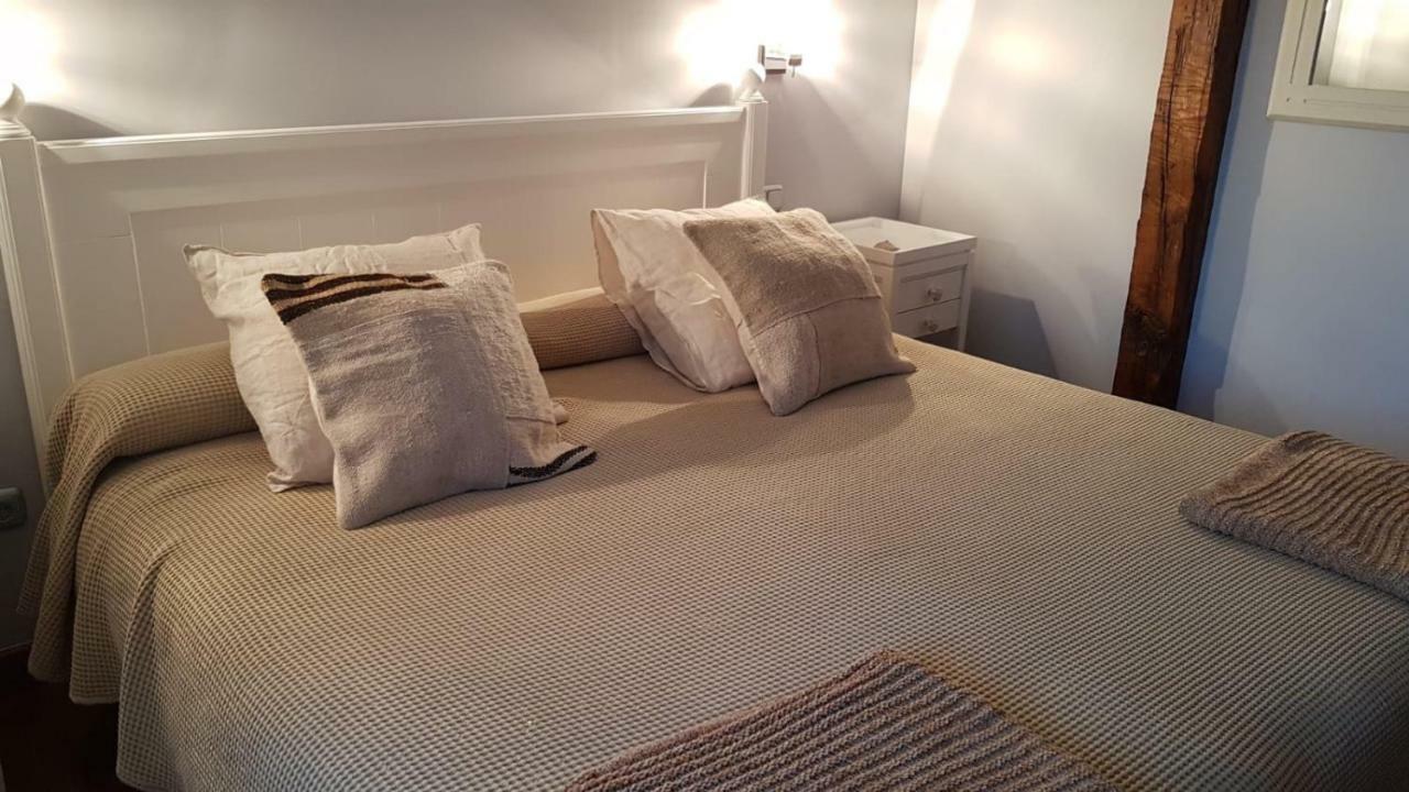 Hostal El Resbalon Cervera De Pisuerga Eksteriør billede