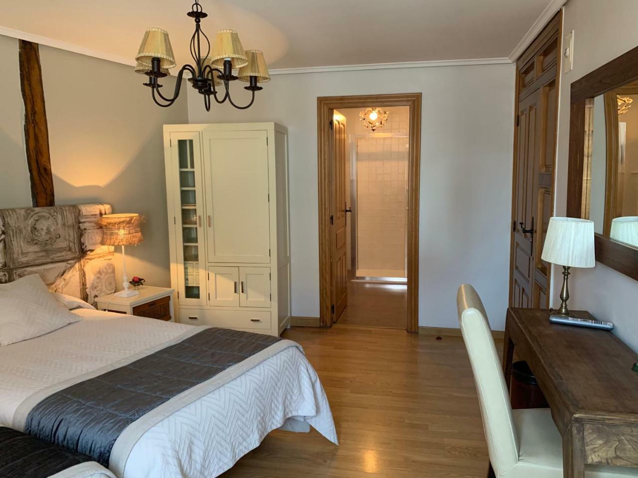 Hostal El Resbalon Cervera De Pisuerga Eksteriør billede