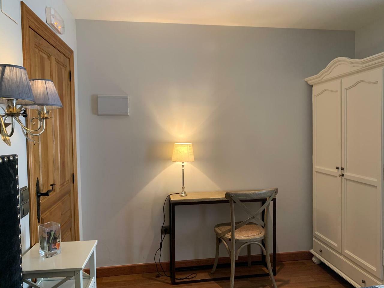 Hostal El Resbalon Cervera De Pisuerga Eksteriør billede